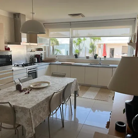 Moradia Exclusiva Junto Ao Mar فيلة